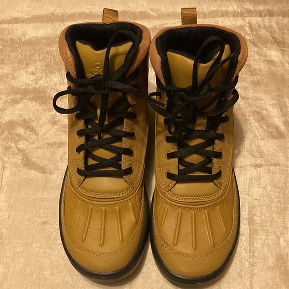 Nike ACG Woodside 2 High Wheat - Picture 2 of 8